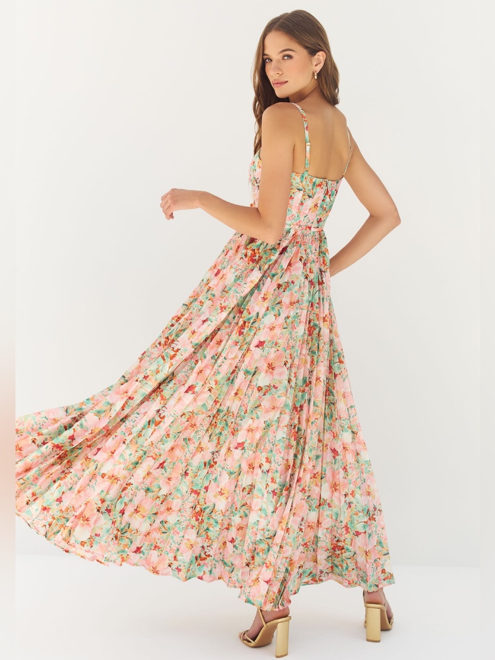 NWT Hutch Kylan floral pleated maxi dress - Picture 3 of 11